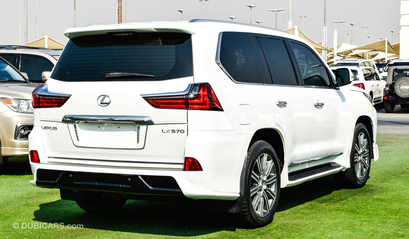 Lexus LX570