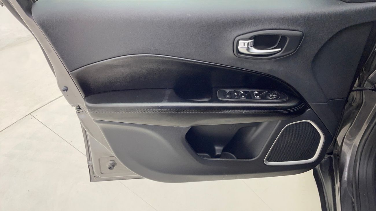 Jeep Compass LONGITUDE 2.4 | Zero Down Payment | Home Test Drive