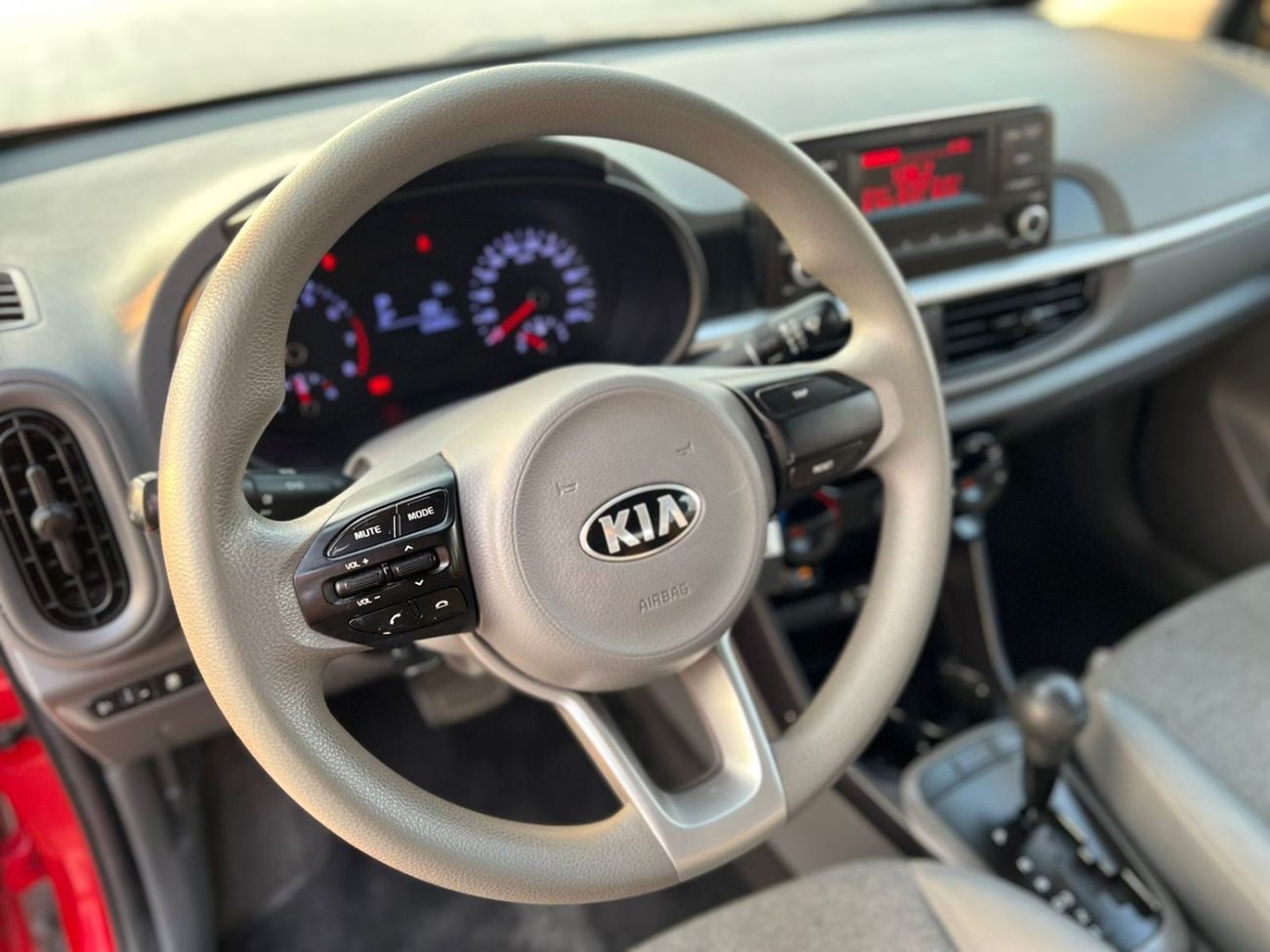 Kia Picanto Std 1.2L