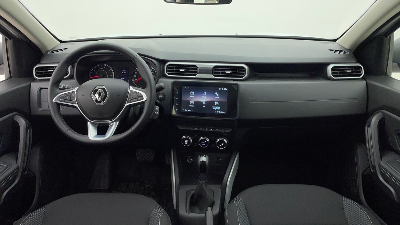 Renault Duster LE 1.6 | Zero Down Payment | Home Test Drive