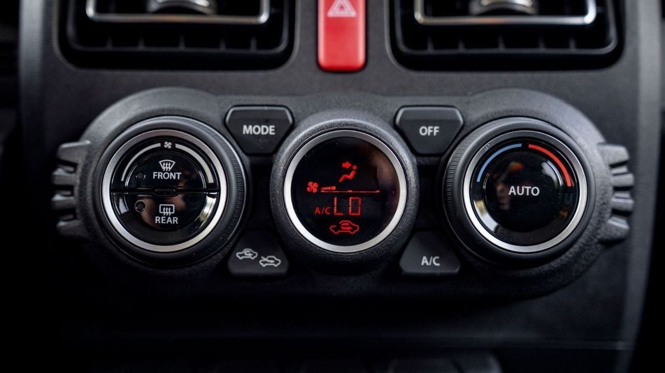 Suzuki Jimny GLX     MT 1.5