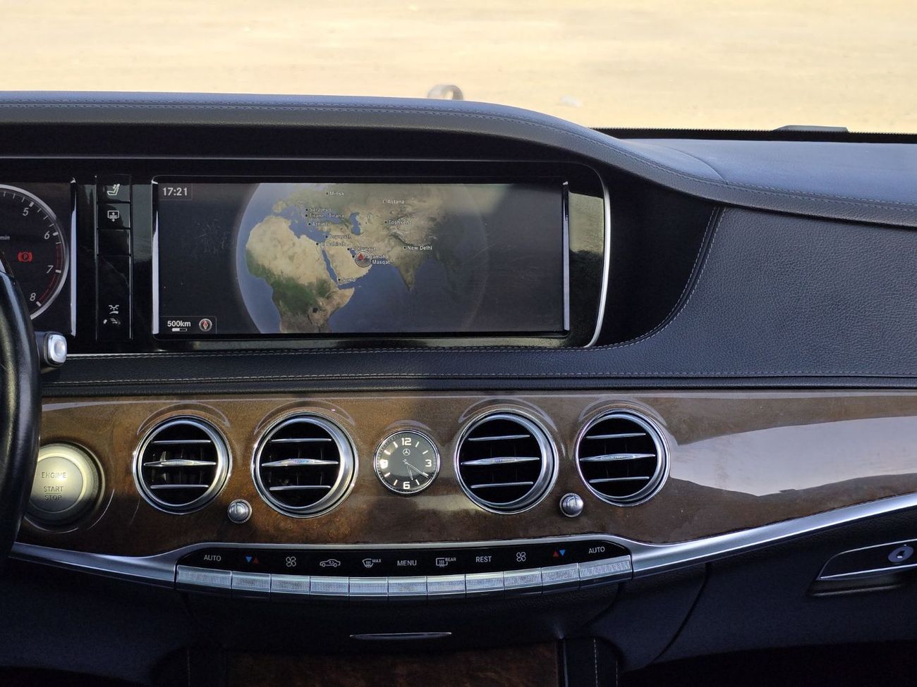 مرسيدس بنز S 550 MERCEDES S-550 2015 JAPAN // ORGINAL PAINT // GOOD CONDITION // ACCIDENT FREE