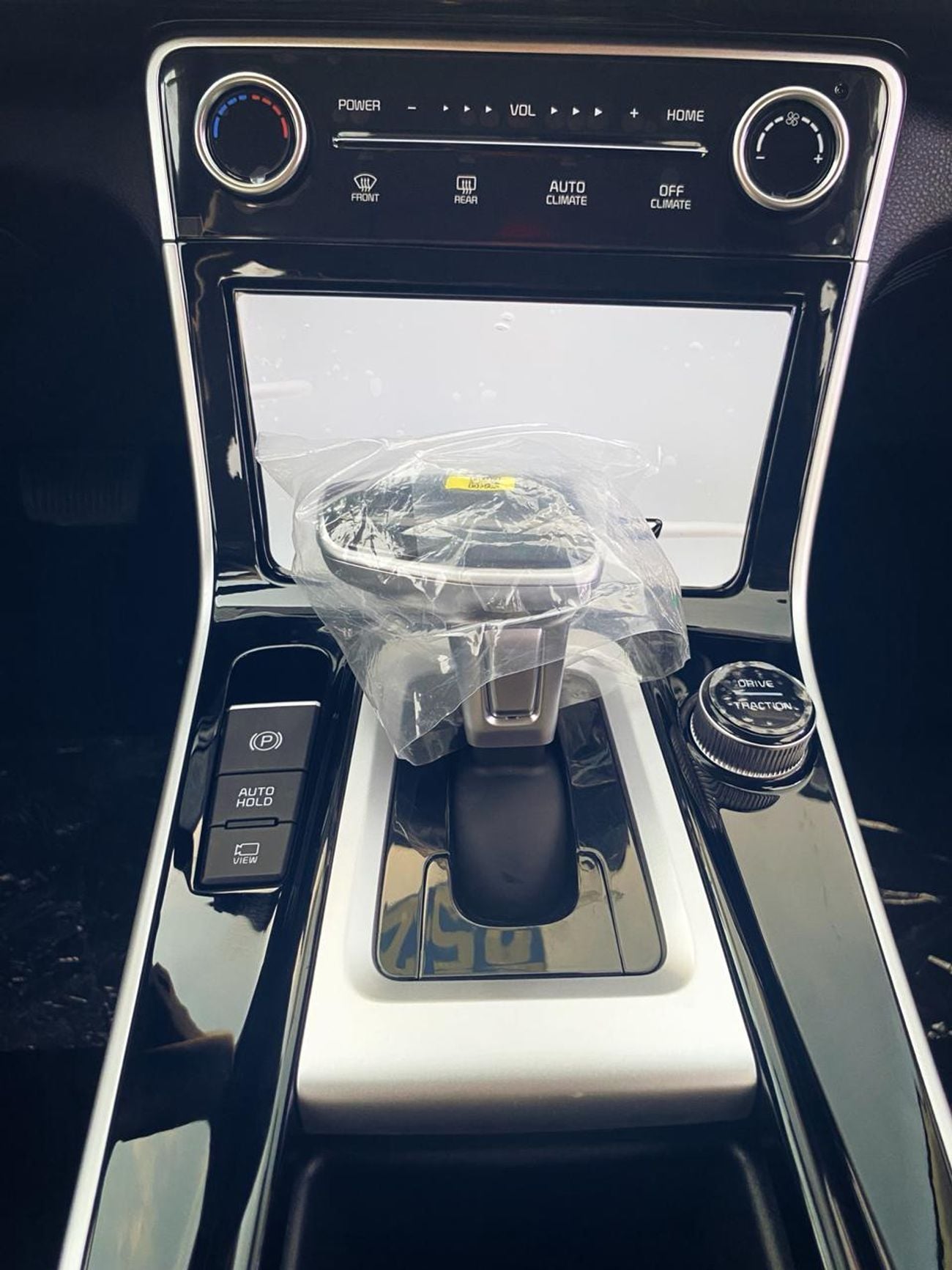 كيا سيلتوس SX Std 1.6L (123 HP) Std 1.5L (123 HP)