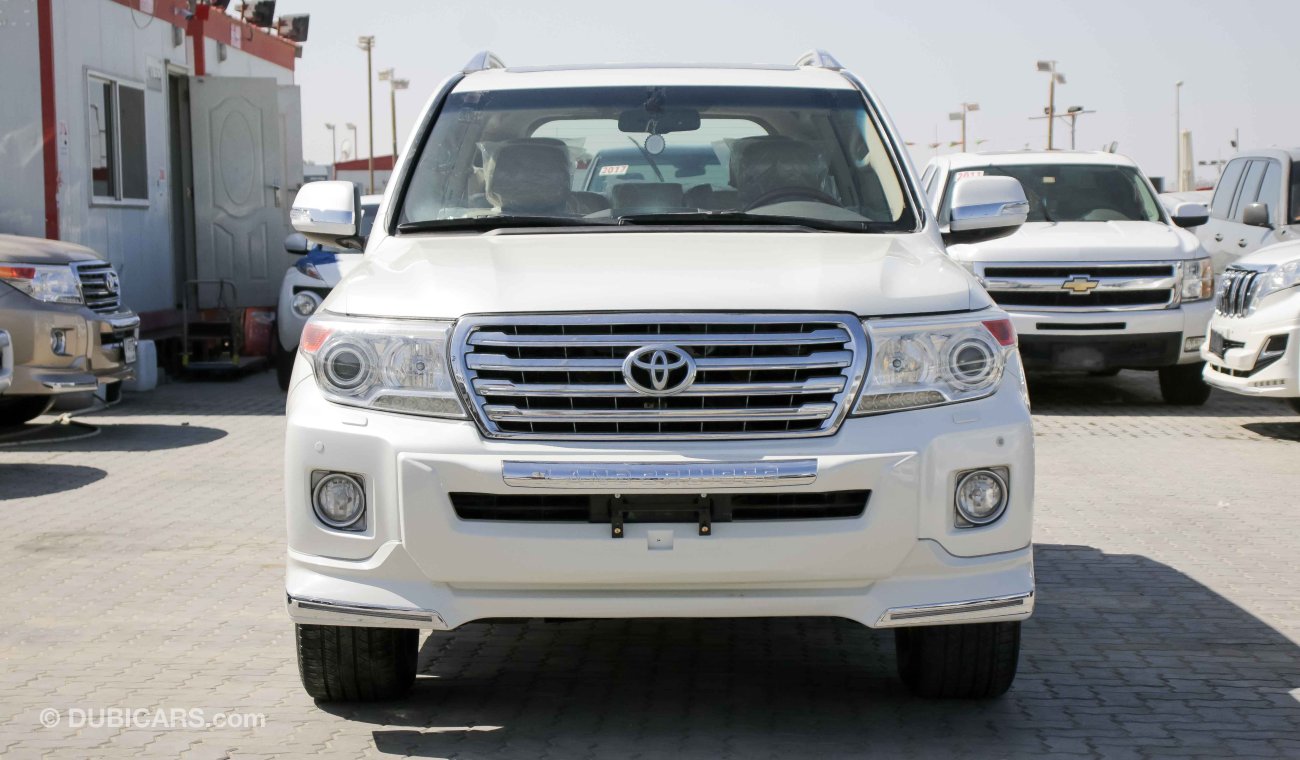 Toyota Land Cruiser VXR V8