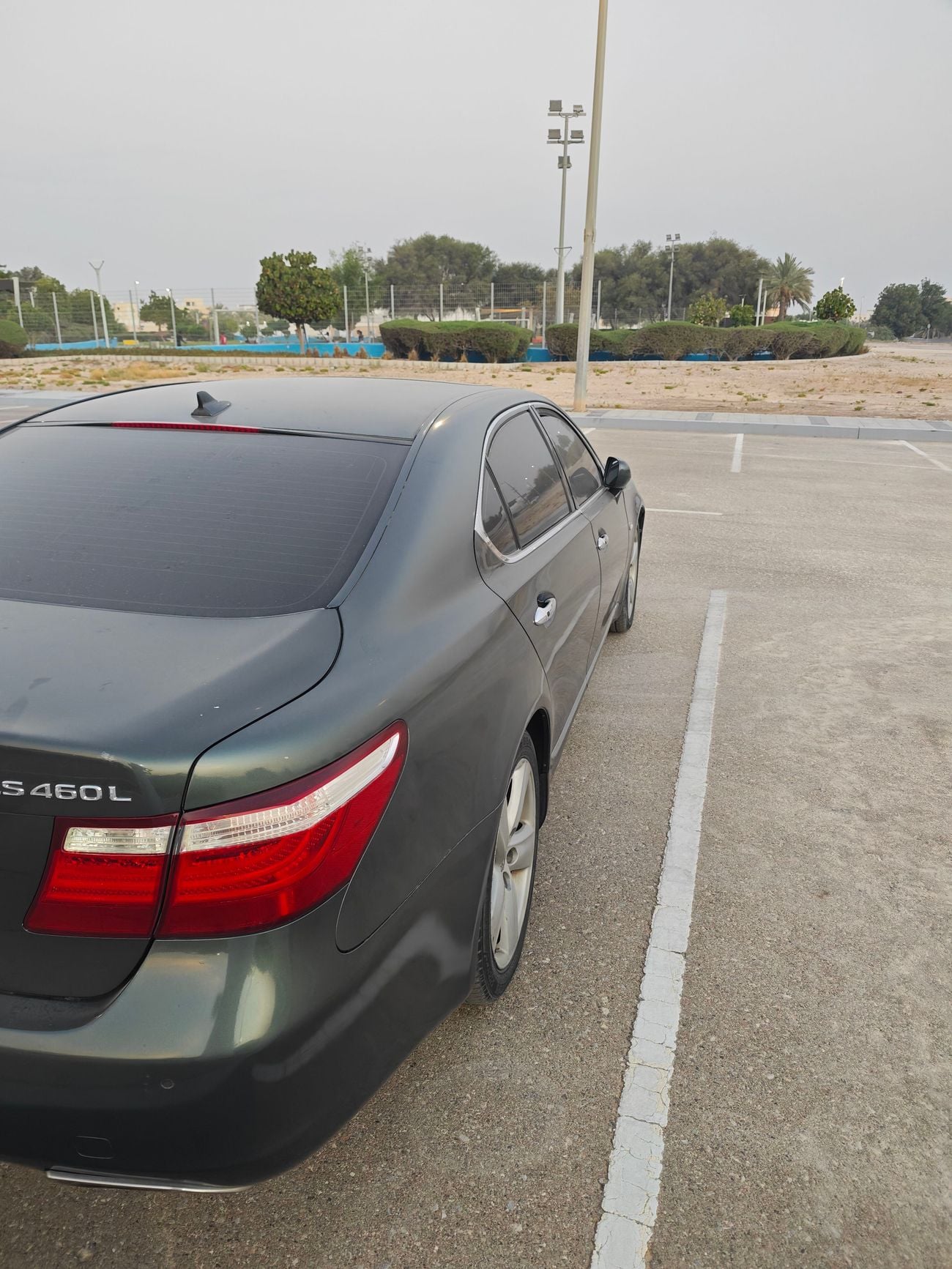 Lexus LS460