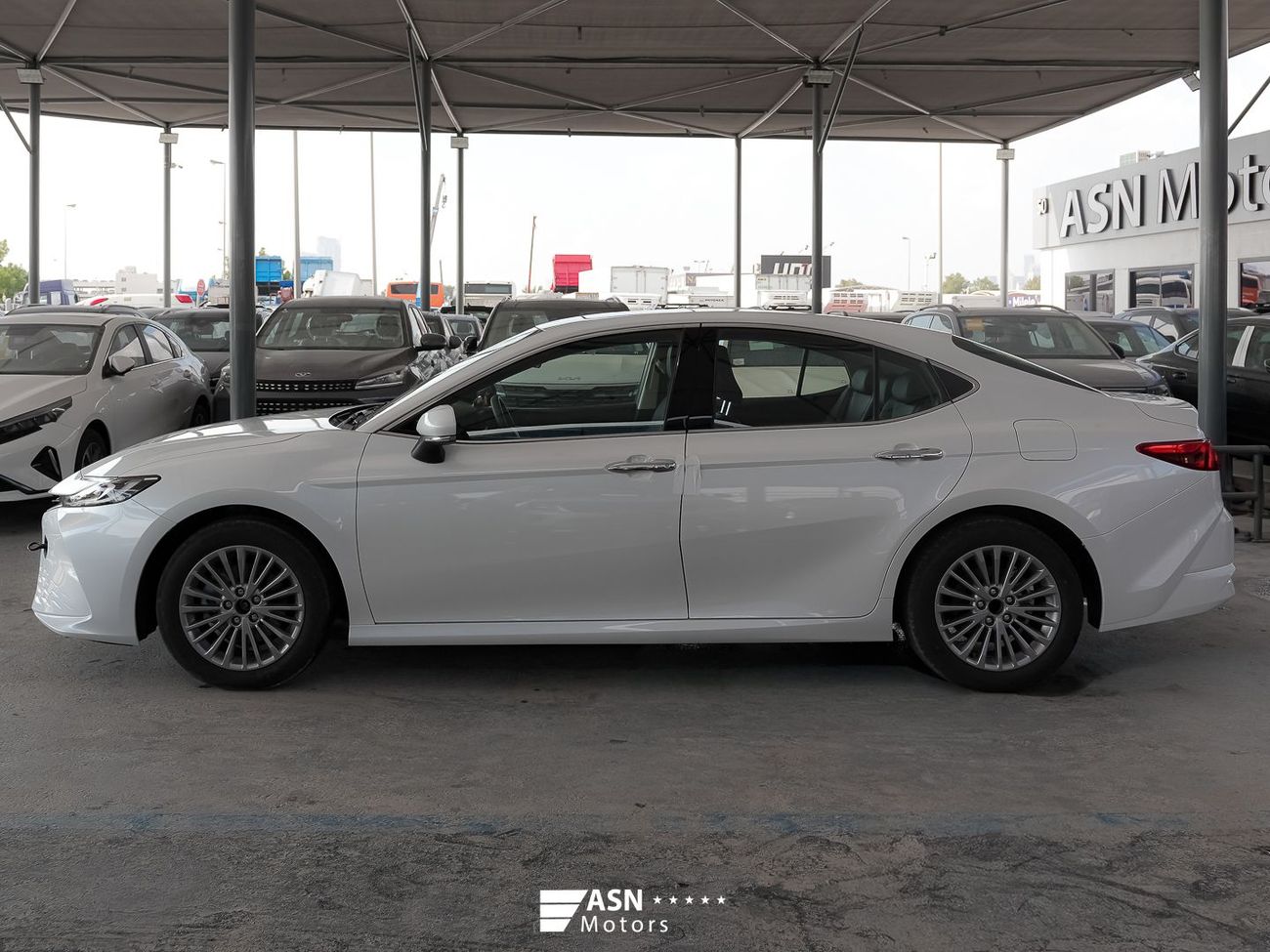 Toyota Camry 2.0 GVP Deluxe Edition 2026 (Export Price)