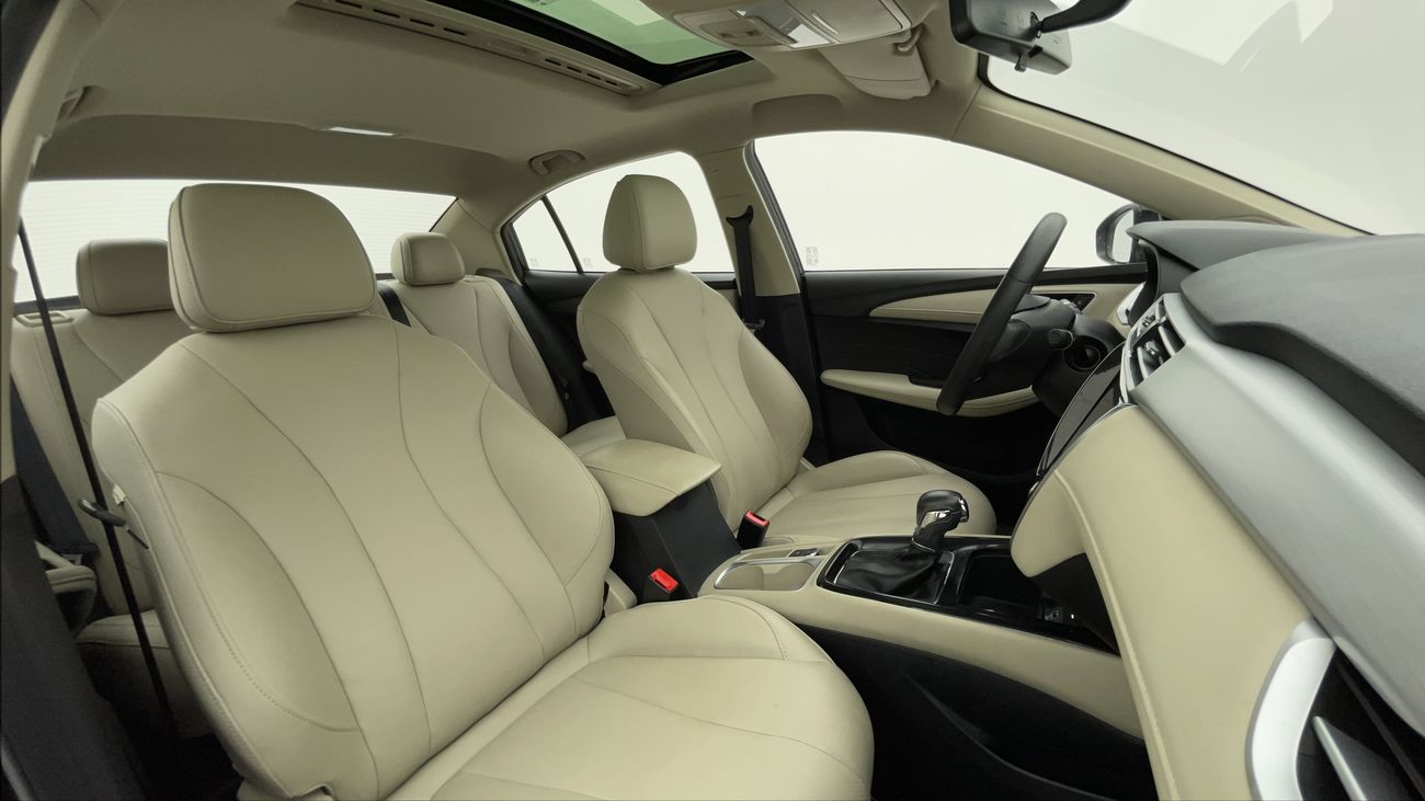 أم جي 5 LUXURY 1.5 | بدون دفعة مقدمة | اختبار قيادة مجاني للمنزل