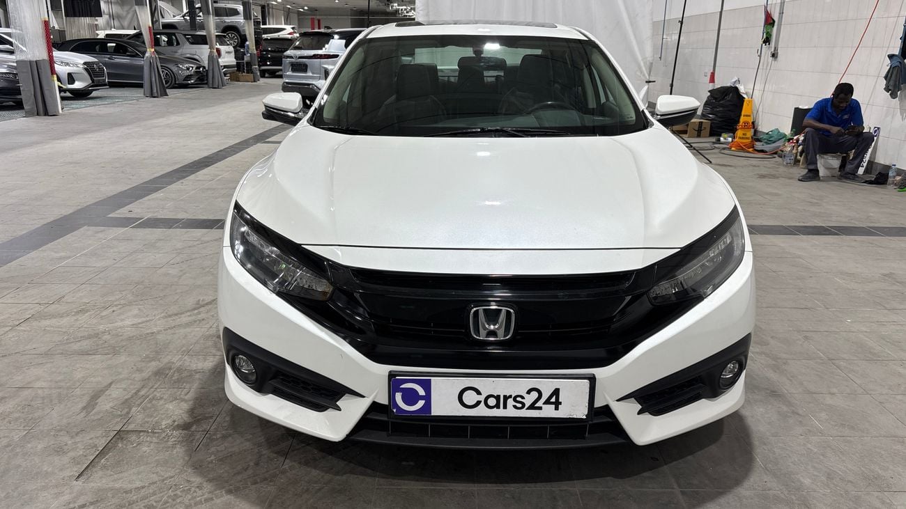 Honda Civic 2018 RS | AED 761/Month | 0 DP | 30 Day Return | Warranty | Service History