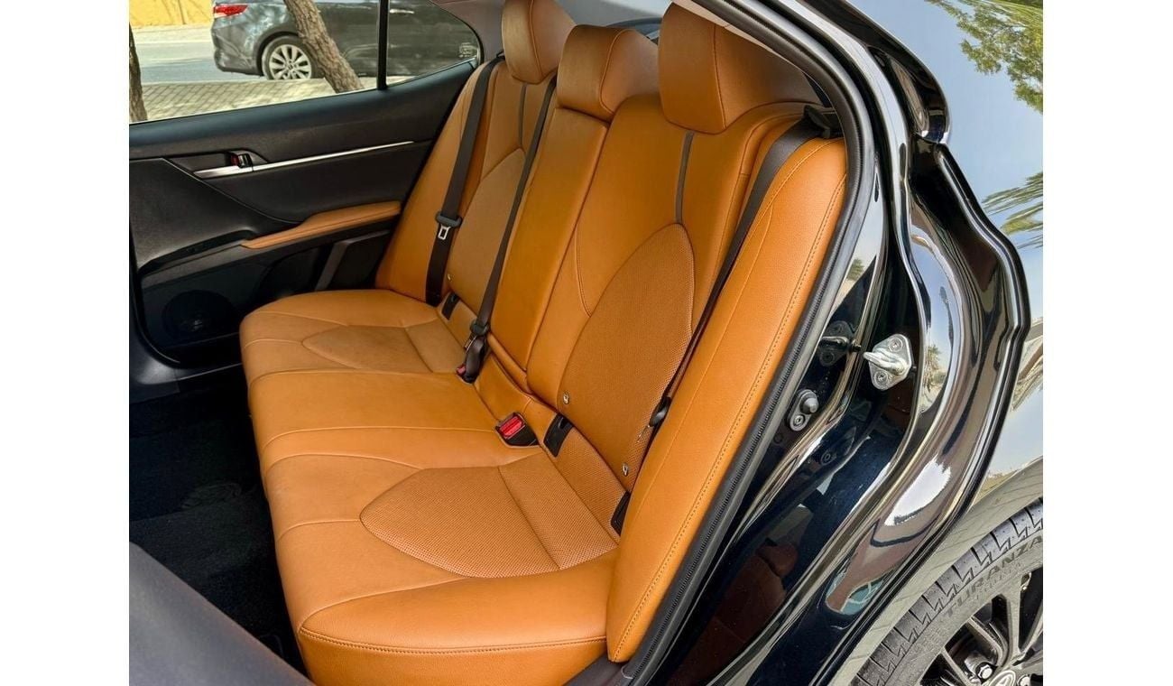 تويوتا كامري CAMRY 2023 40 Anniversary Edition,panoramic,GCC TOP OF RANGE