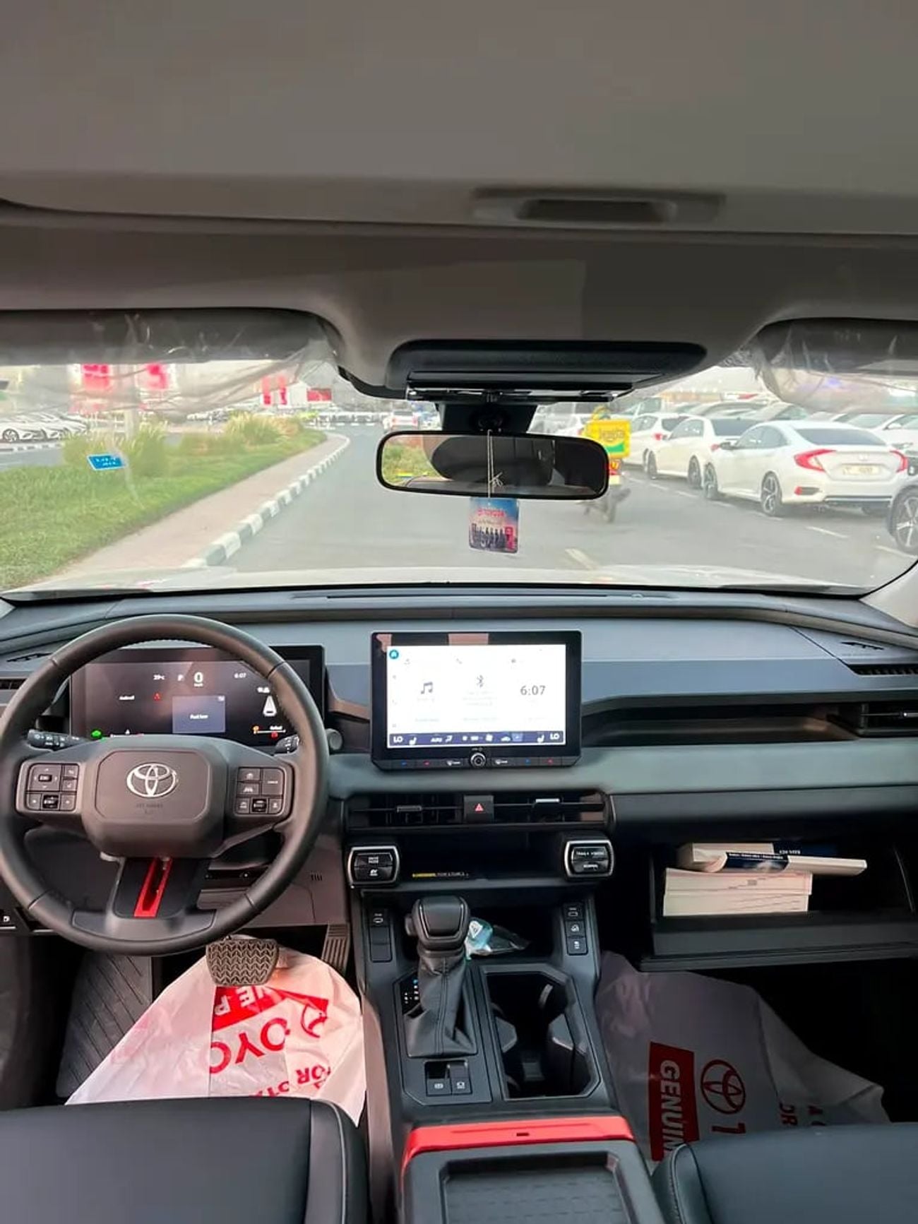 Toyota RAV4 ADVENTURE RAV4 Adventure 2.5L HYBRID GCC Specs