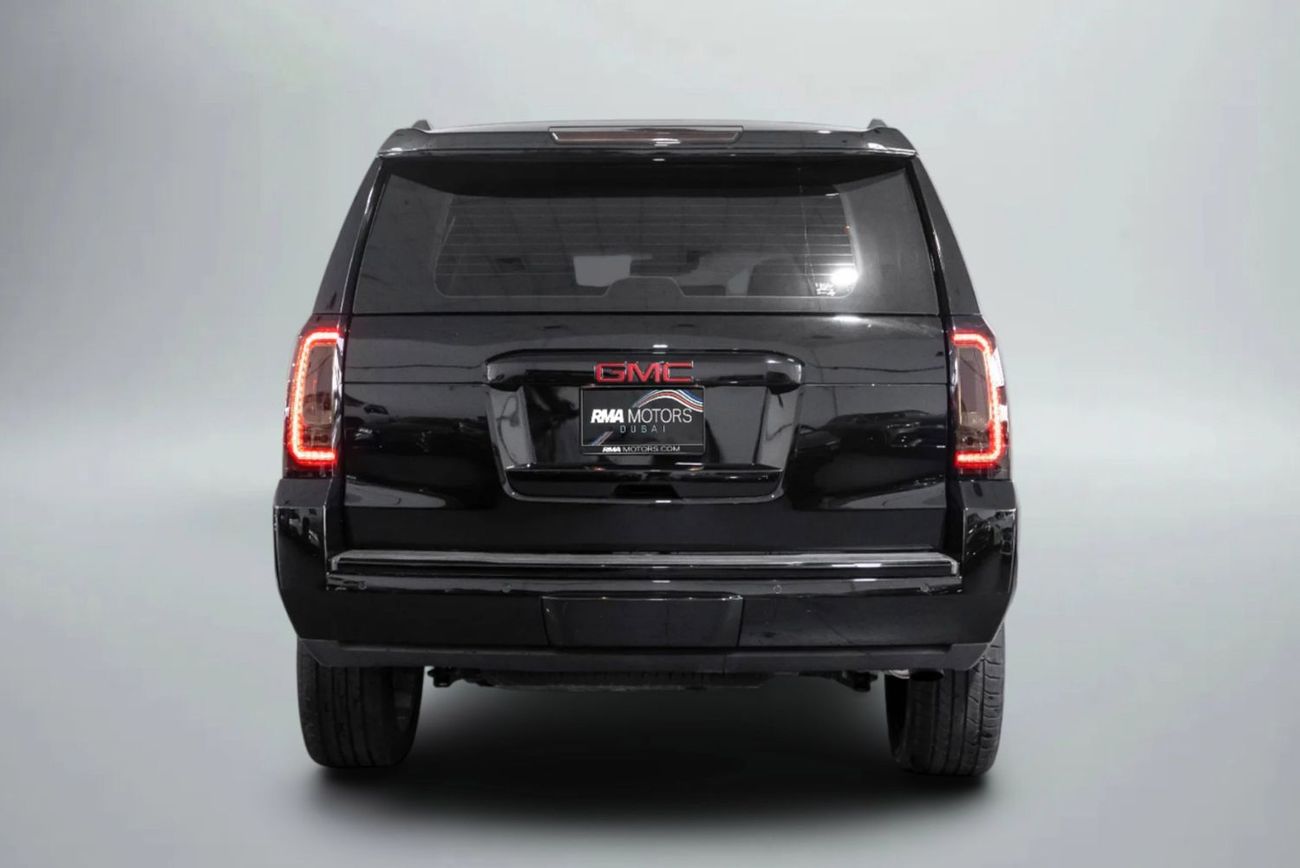 GMC Yukon Denali 6.2L (8 Seater)