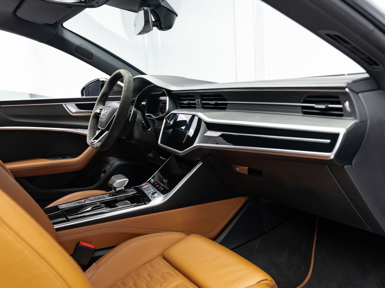 Audi RS7 STANDARD BUY NOW, PAY 2027 | THE BLACKLINE STANDARD | 2027 Audi Warranty + Service Contract, GCC