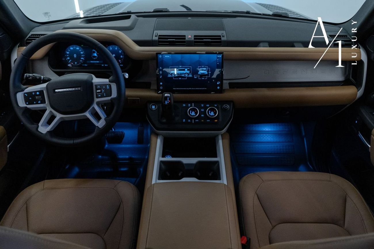 Land Rover Defender P400 110 X-Dynamic SE 3.0L (5 Seater) 2025 Defender, 5 Years Land Rover Warranty, Delivery Kms, GCC