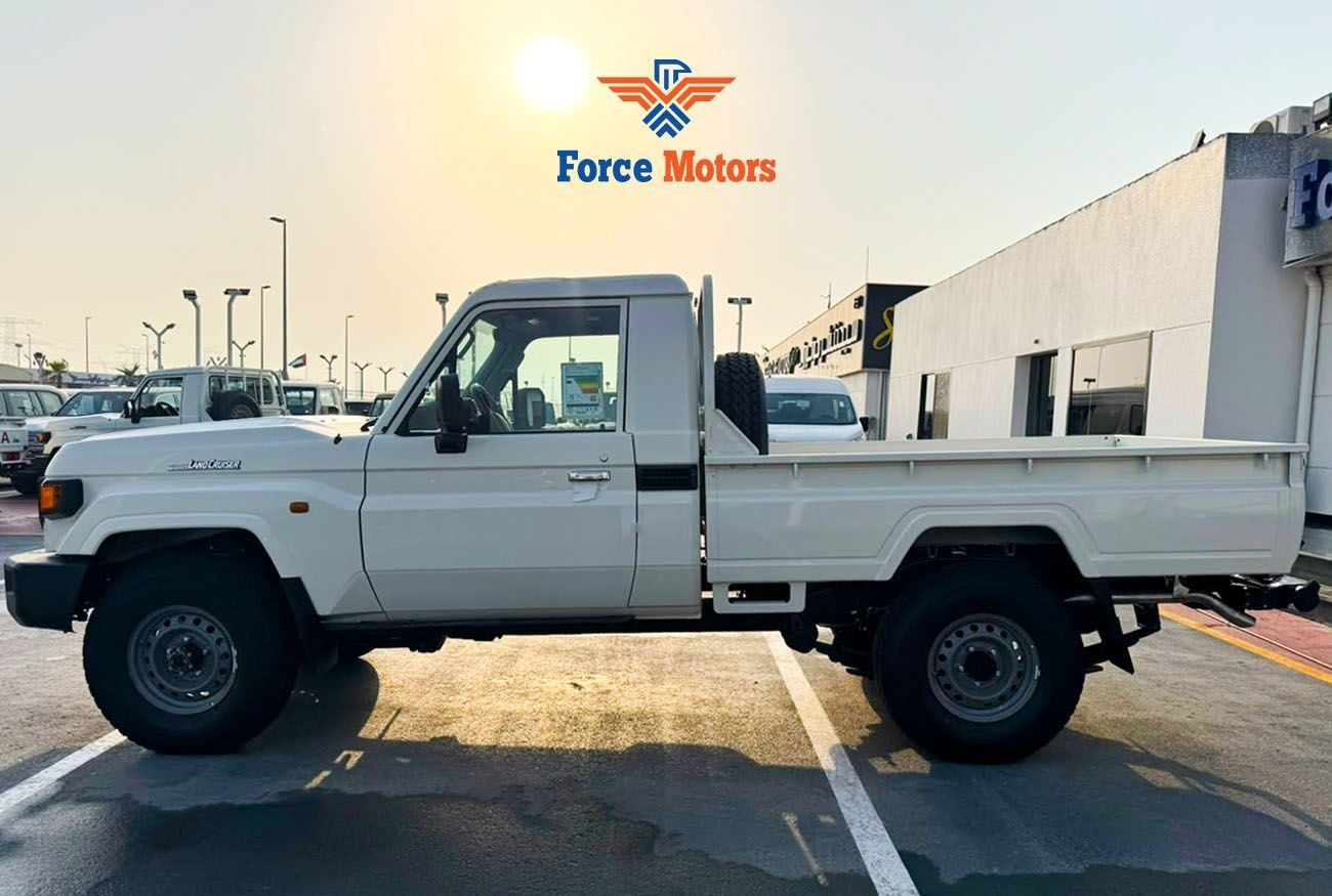 Toyota Land Cruiser 70 LC79 SC
