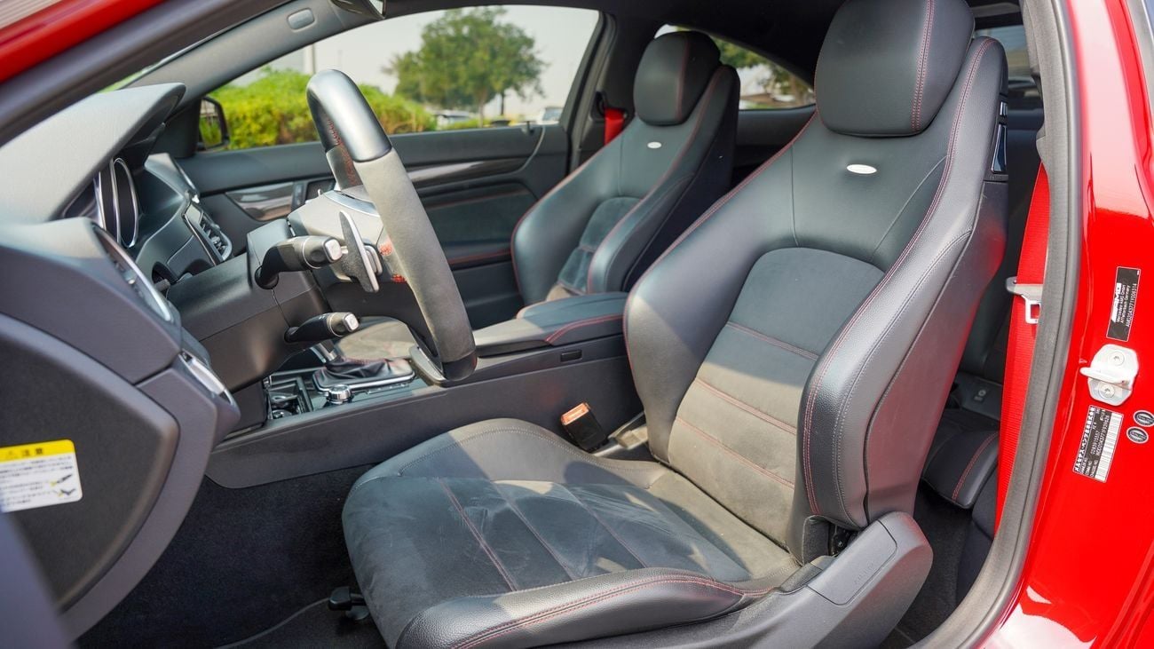 مرسيدس بنز C 63 كوبيه مرسيدس سى 63 بلاك اديشن 2013