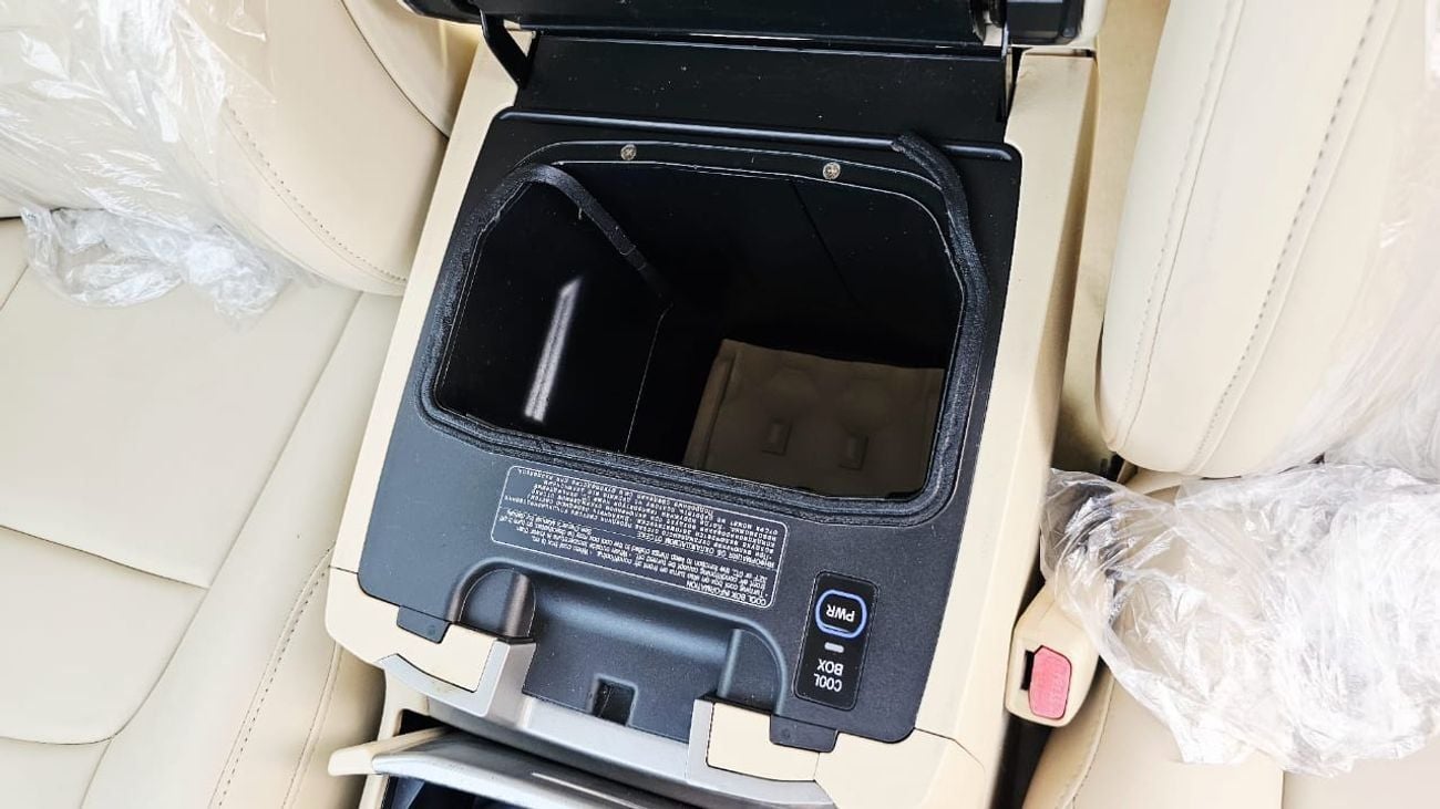 Toyota Land Cruiser TOYOTA LAND CRUISER GXR V6