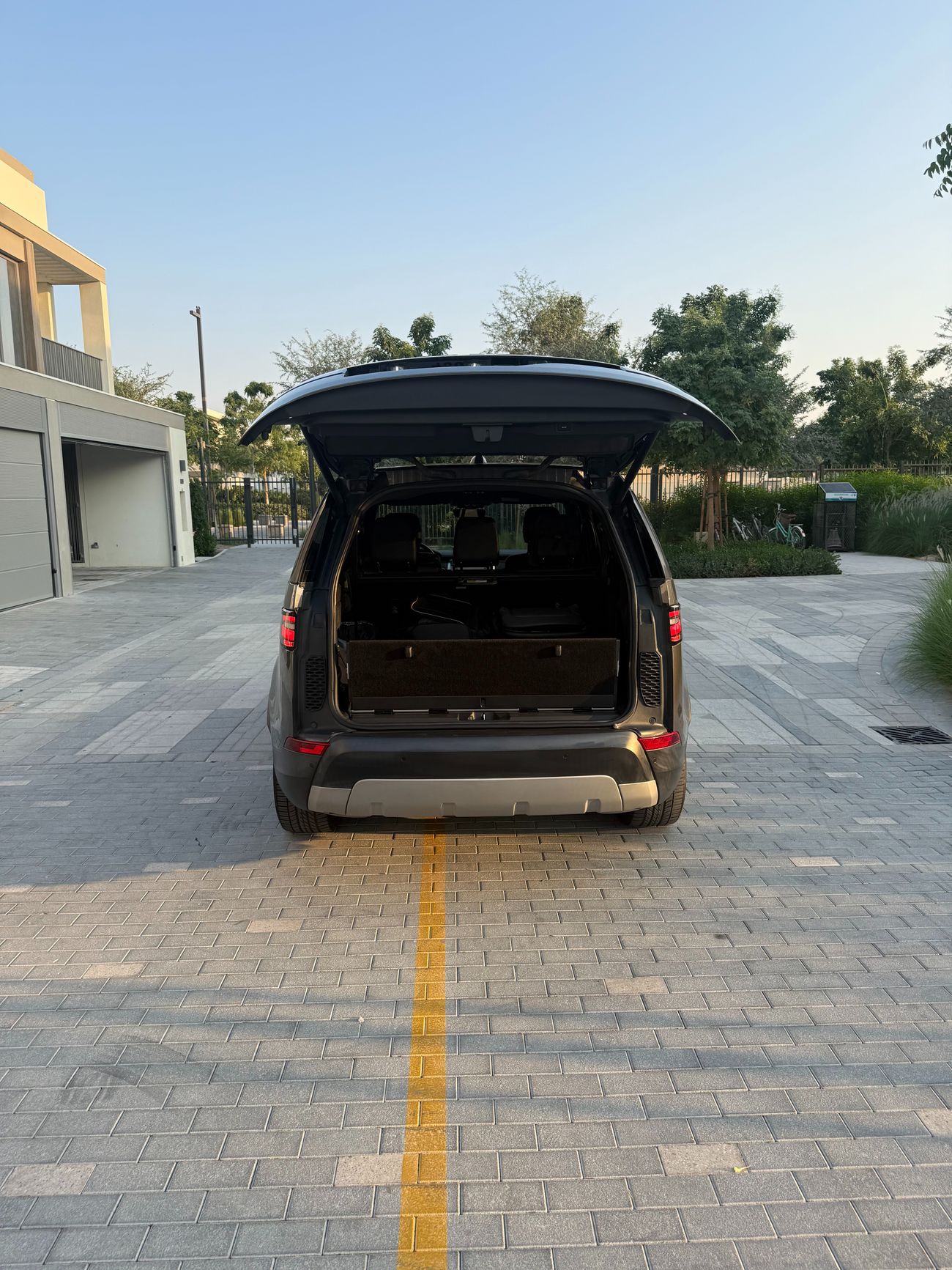 لاند روفر دسكفري HSE Luxury 3.0L (335 HP)