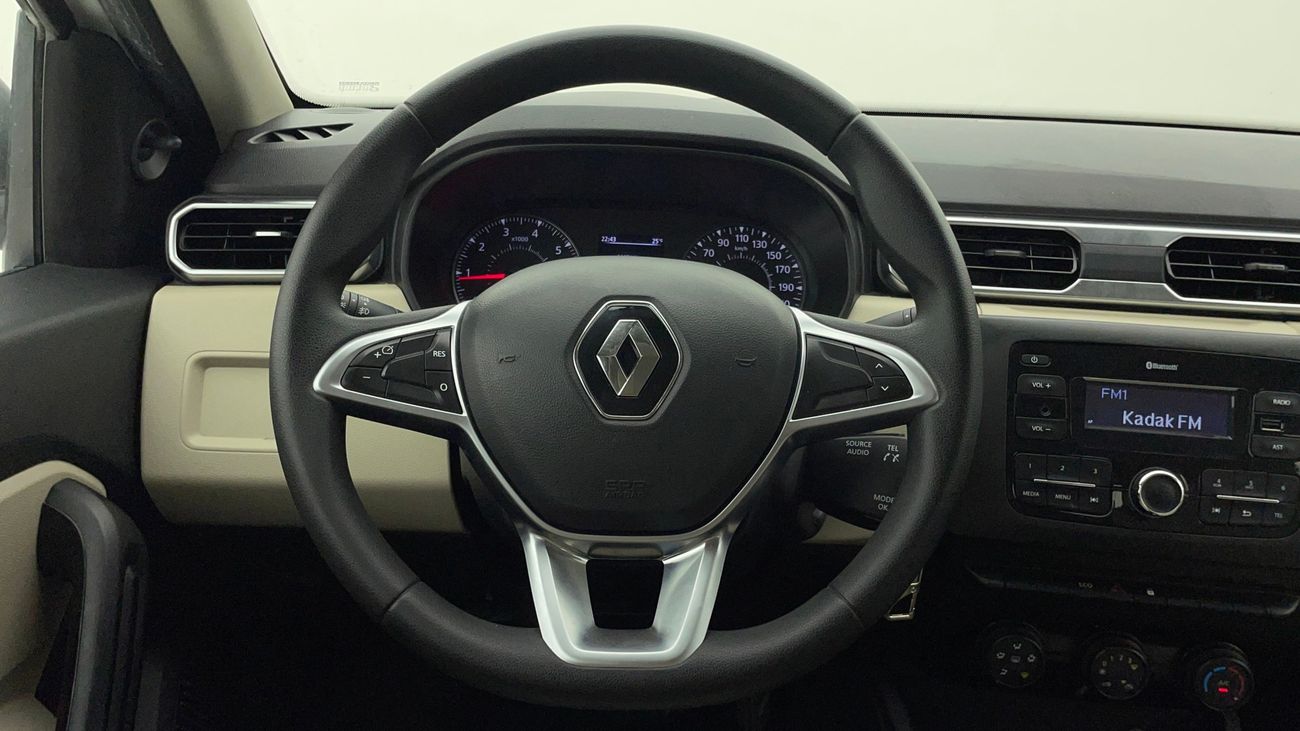 Renault Duster PE 1.6 | Zero Down Payment | Home Test Drive