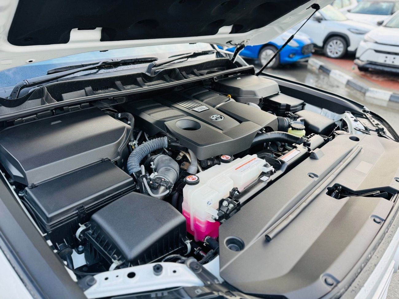 Toyota Land Cruiser Zx top of the range