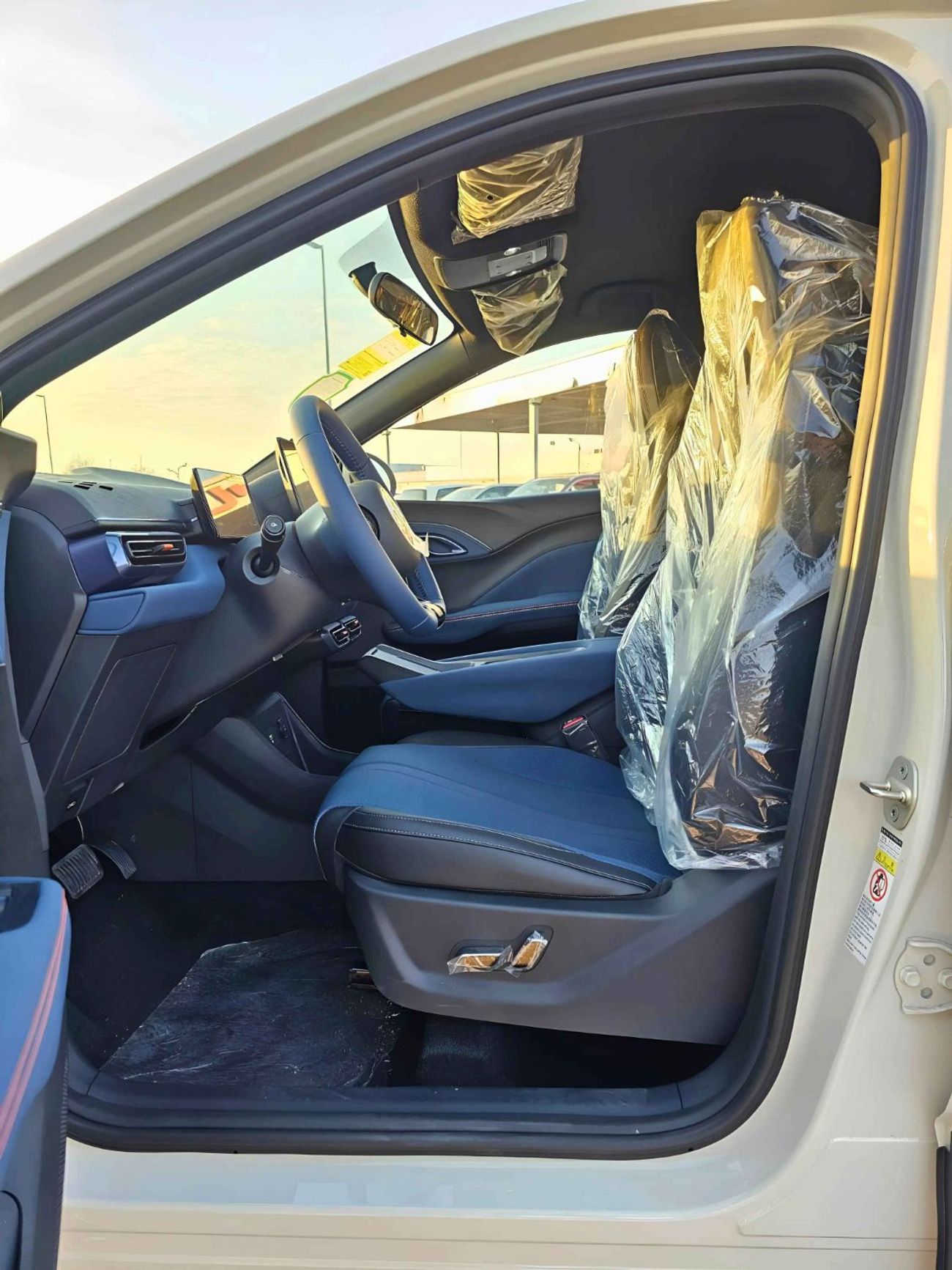 بي واي دي سيجول FLYING EDITION, ELECTRIC, FULL OPTION (CODE # 69083)