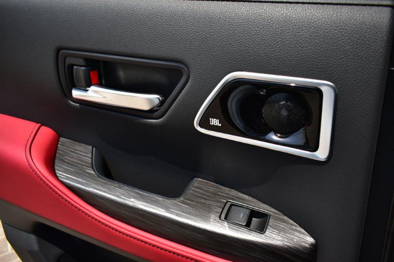 Toyota Land Cruiser VXR 3.3L