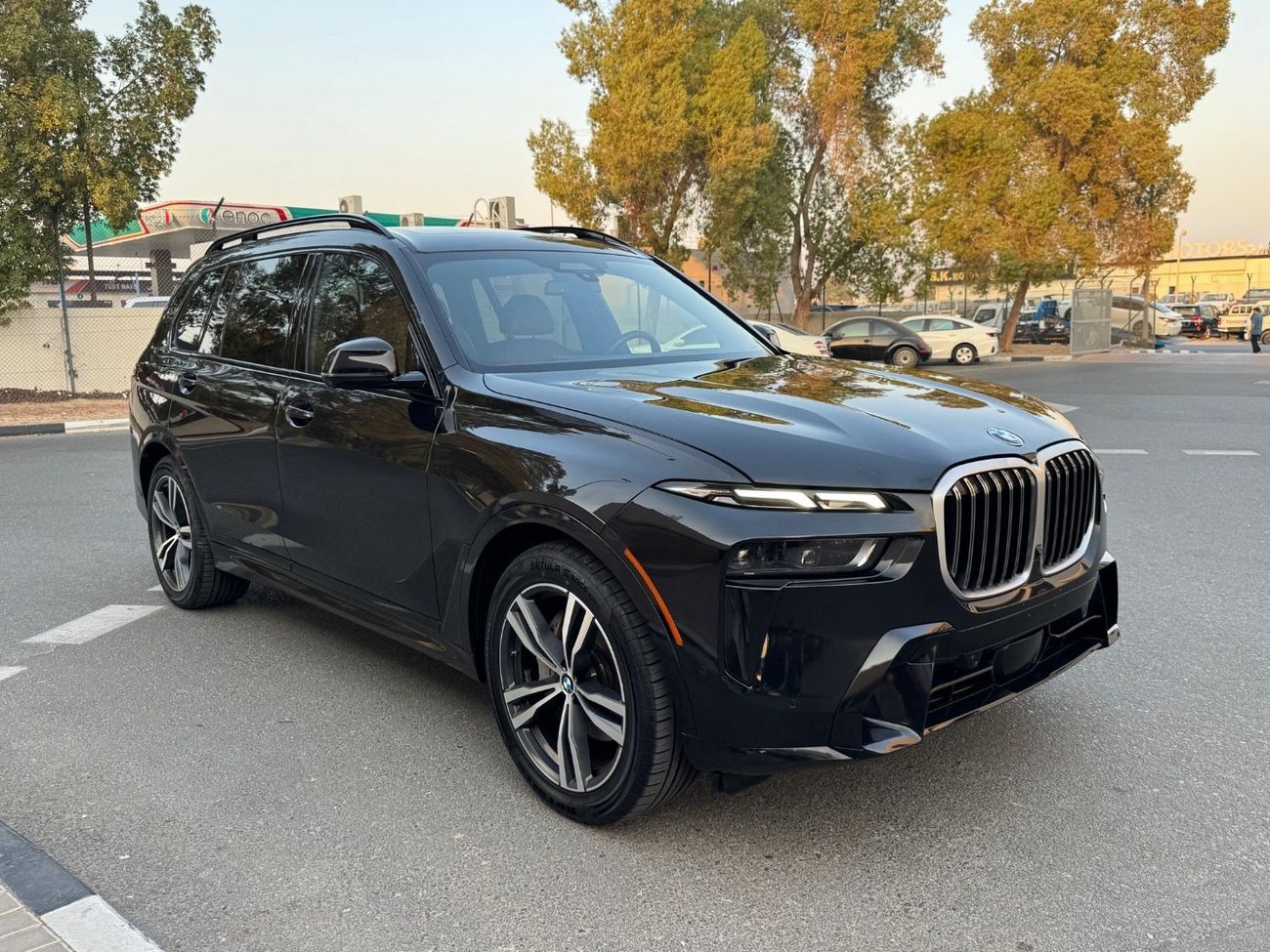 BMW X7 2023 xDrive40i Luxury M Sport Package 3.0L PANORAMA USA SPEC