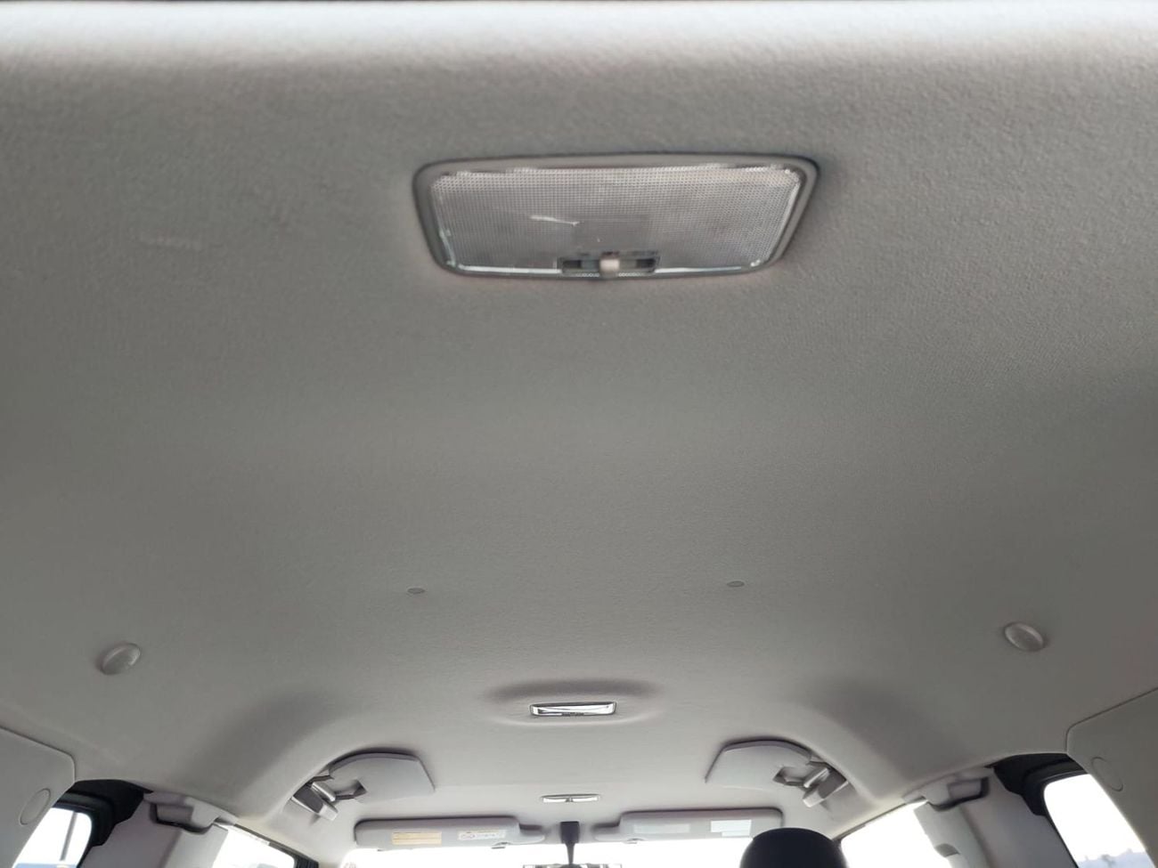 تويوتا إف جي كروزر (RAMADAN OFFER) TOYOTA FJ CRUISER SUV RHD 2013 MODEL 4.0 L PETROL AUTOMATIC(PM23149)