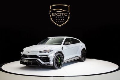 Lamborghini Urus STD 4.0T V8