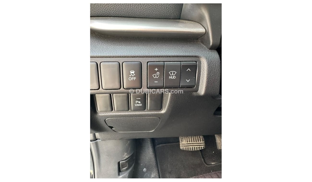 Mitsubishi Eclipse Cross GLS Mid ACCIDENTS FREE - GCC - PERFECT CONDITION INSIDE OUT - ENGINE 1500 CC + TURBO