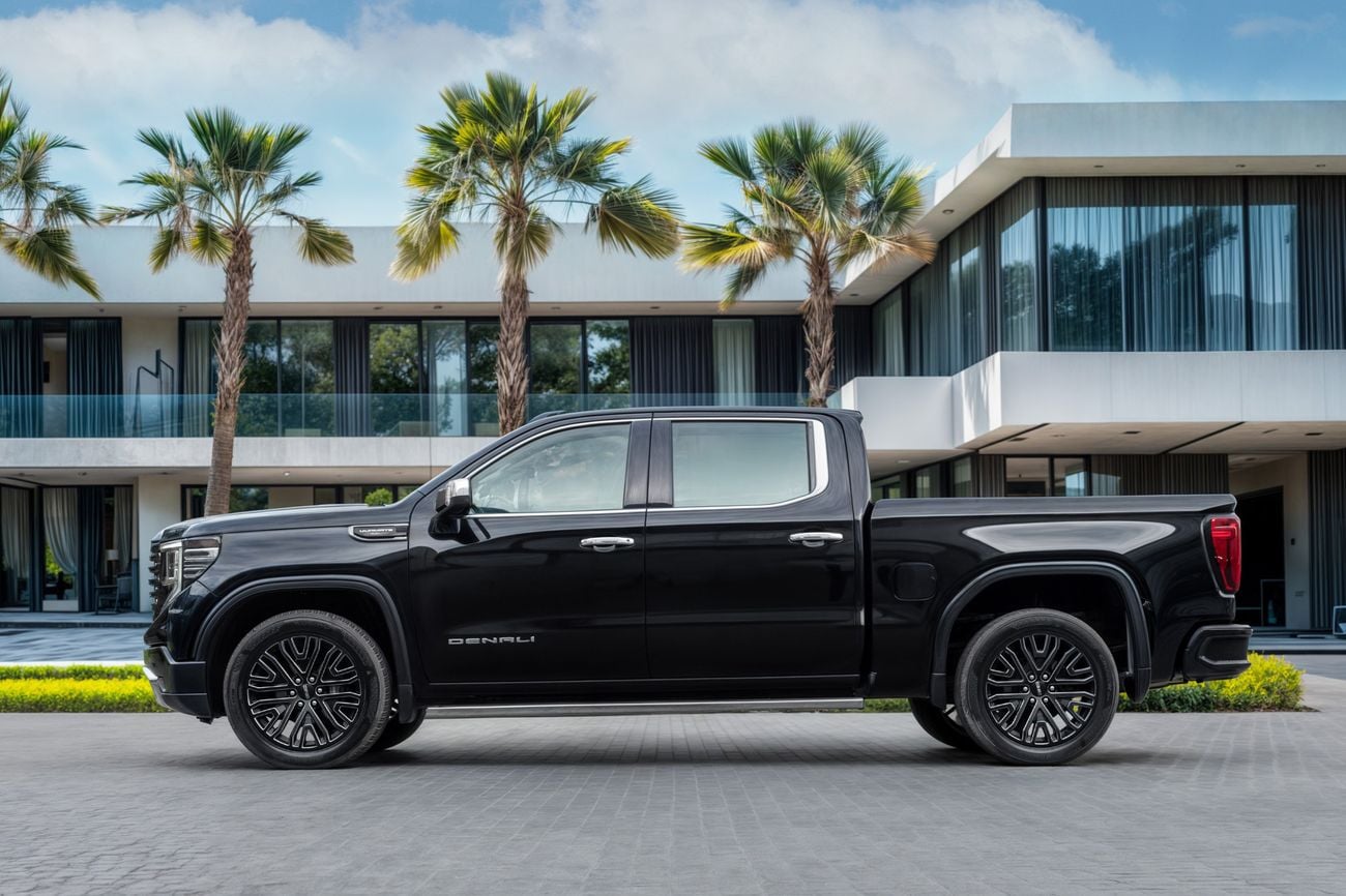 GMC Sierra Denali Ultimate Sierra Denali Ultimate | 3,917 P.M | 0% Downpayment | GMC Warranty