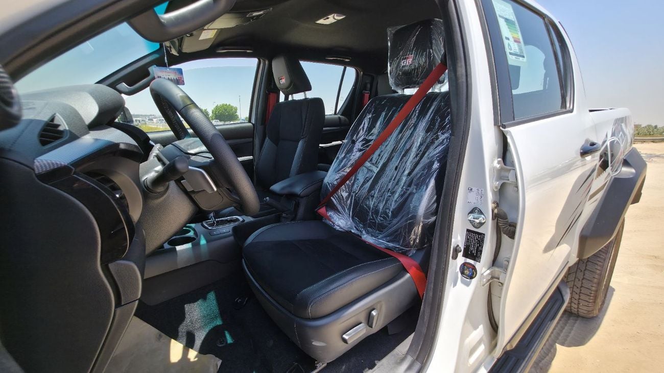 Toyota Hilux Toyota Hilux GR Sport - GCC - 2026 Brand New (Export)