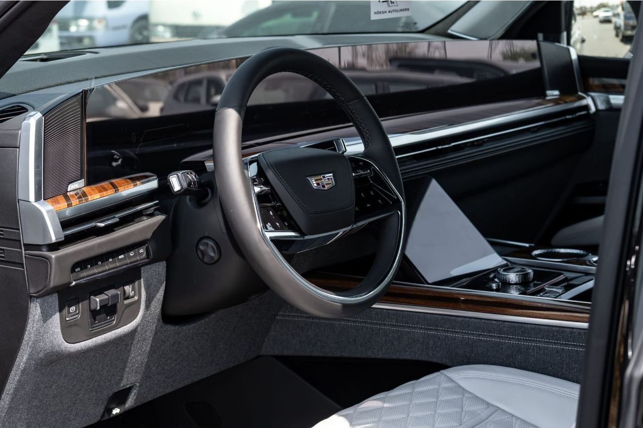 كاديلاك إسكالاد Sport Platinum 6.2L 4WD