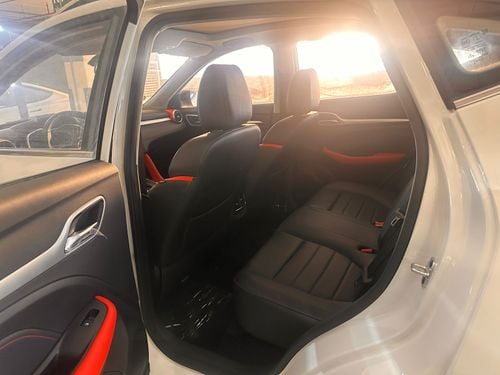 أم جي ZS Trophy | شامل الضمان | 0 ﺪﻔﻋﺓ ﺃﻮﻟﻯ