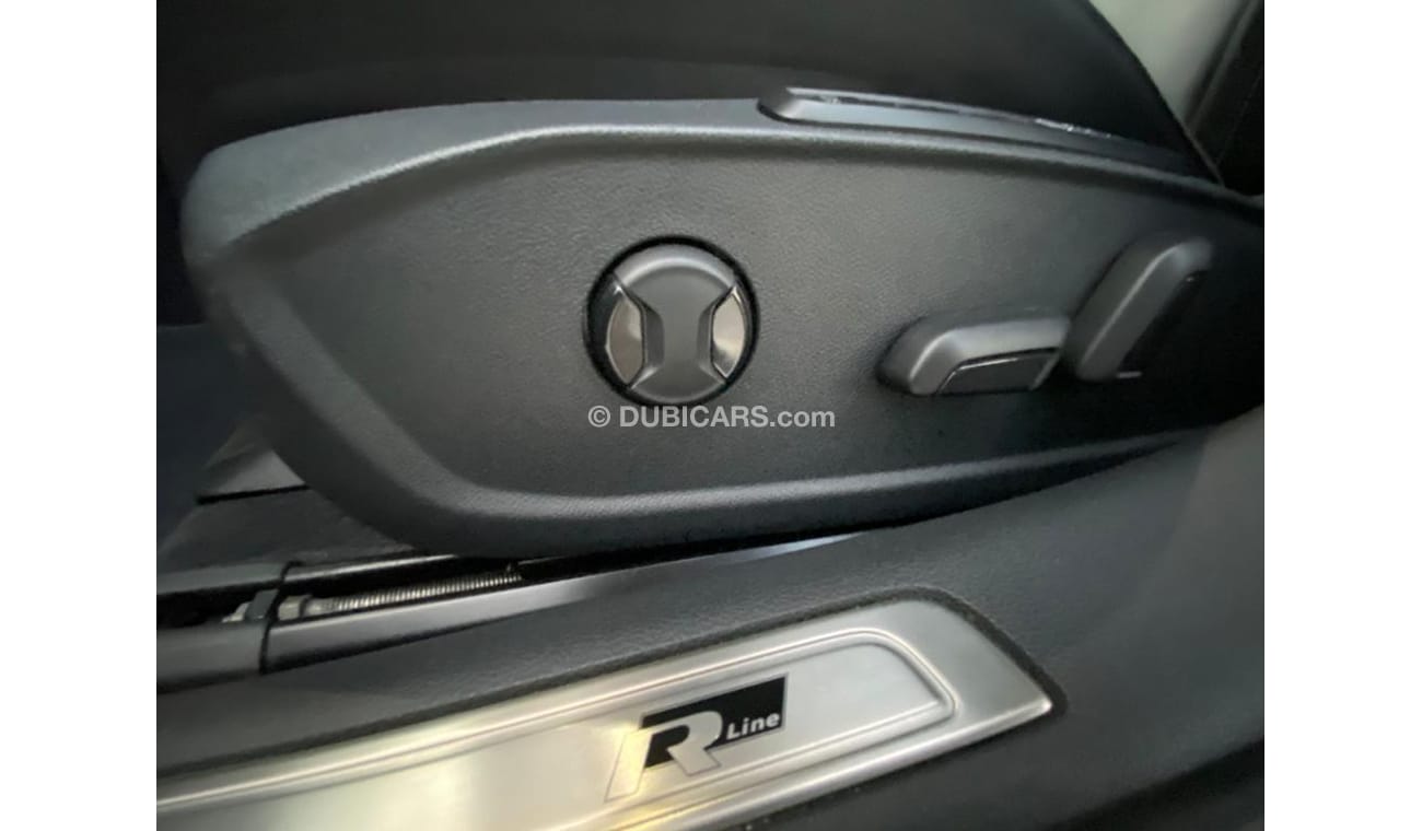 Volkswagen Arteon VW Arteon R-Line turbocharged (full option) top of the range