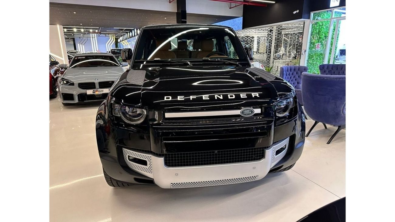 Land Rover Defender 2024 Defender 90 P400 HSE/GCC/22 INCH