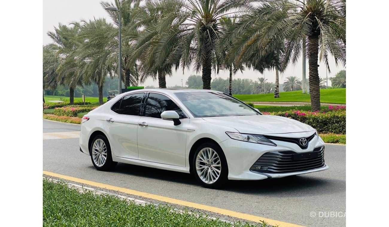 Toyota Camry Toyota Camry grand 2019 GCC full option 6 cylinder perfect condition