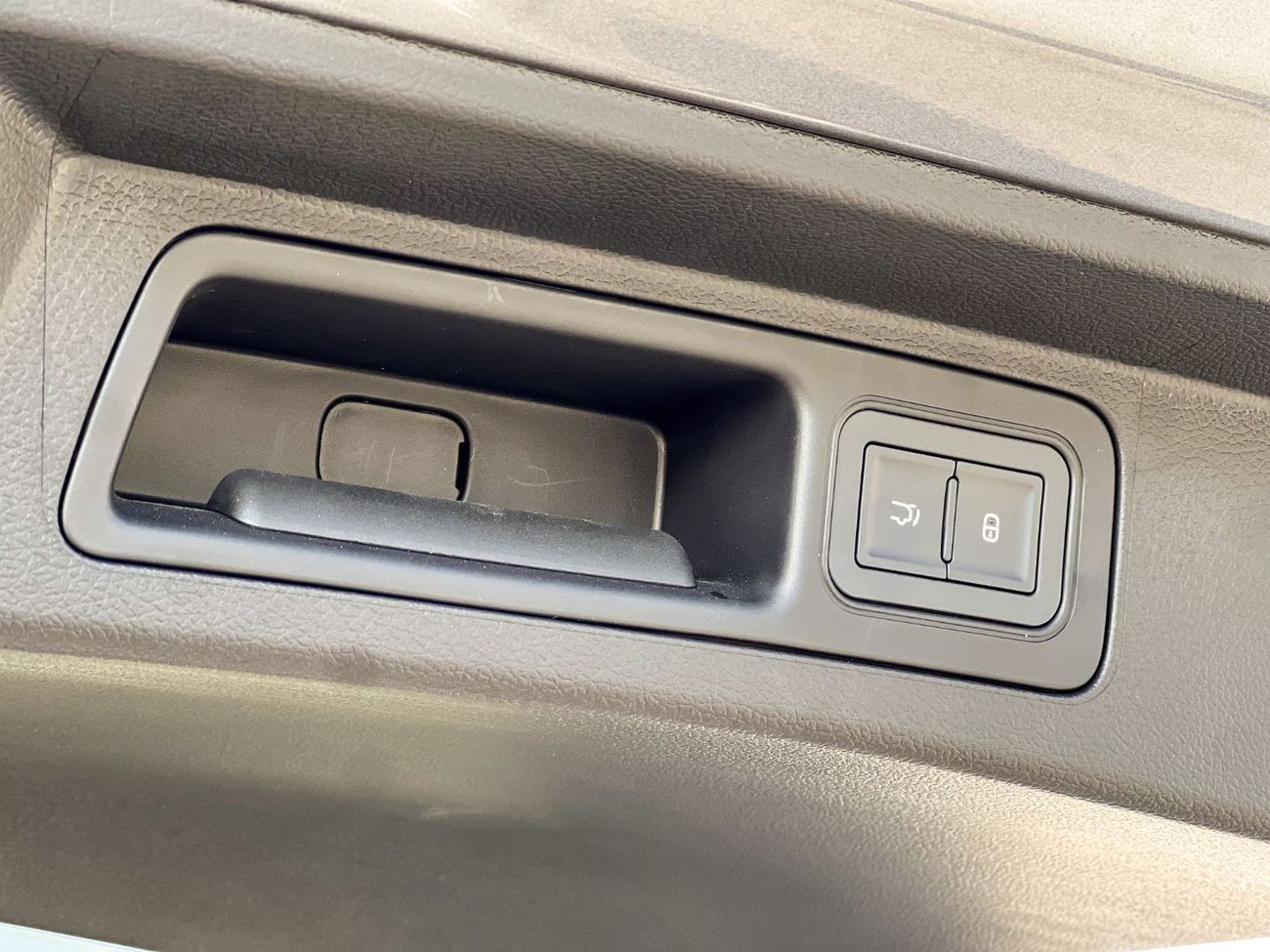 BYD Song Plus EXPORT PRICE - BYD Song Plus Luxury DM-i 1.5L