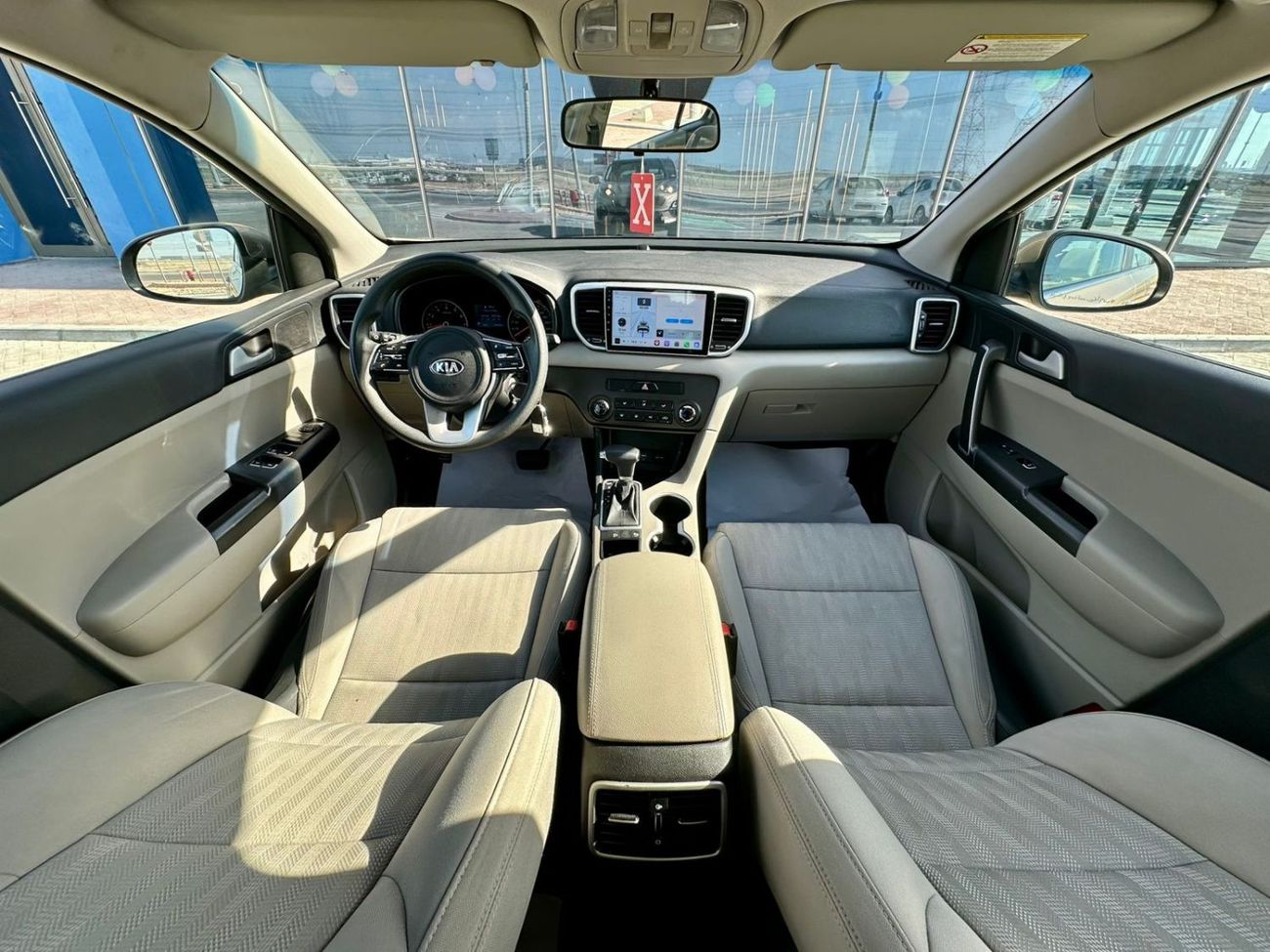 Kia Sportage LX 1.6L FWD  830-MONTHLY l  GCC l Panaromic, Cruise l1.6L l ACCIDENT FREE