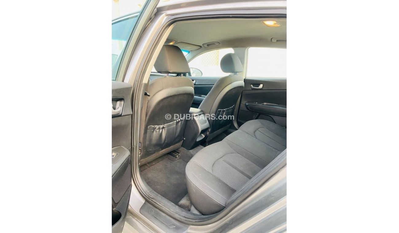 كيا أوبتيما EX EX EX كيا اوبتيما 2017 وارد امريكا بحاله ممتازه