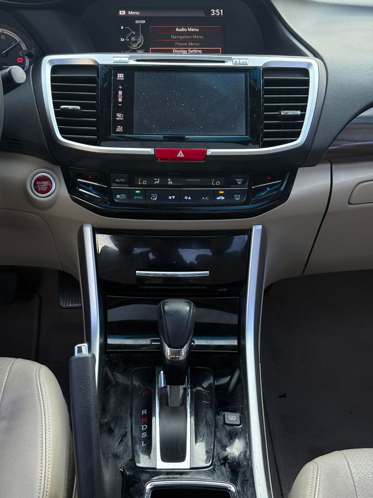 Honda Accord 2.4L I4 A/T | 2017 | GCC SPECS | All Original Paint | AED 990 per month