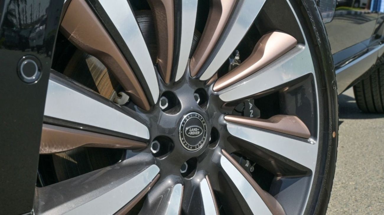 Land Rover Range Rover Range Rover SV Autobiography P615 | Gold Edition | Pilot Seats & Rear entertainments | 2024 Brand Ne