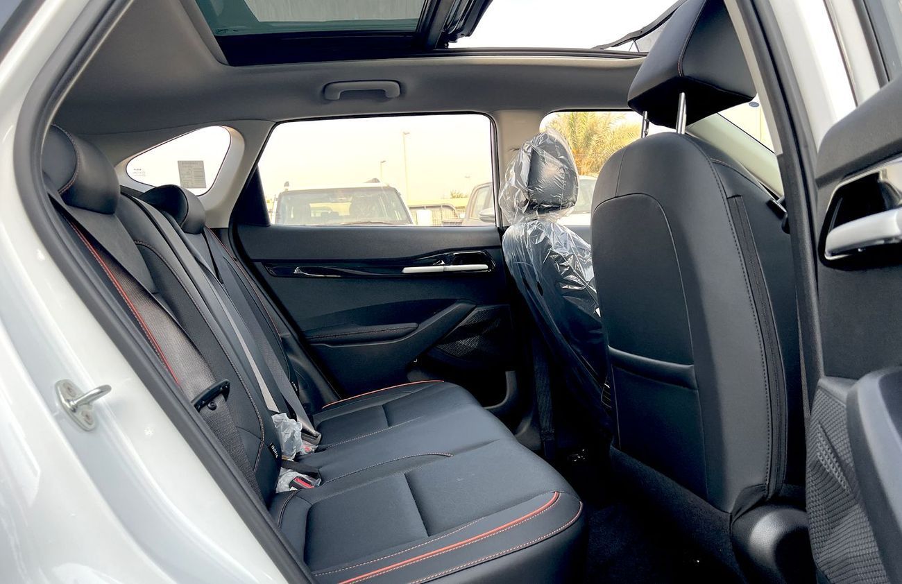 كيا سيلتوس 2025 stylish and versatile compact SUV (Export only)