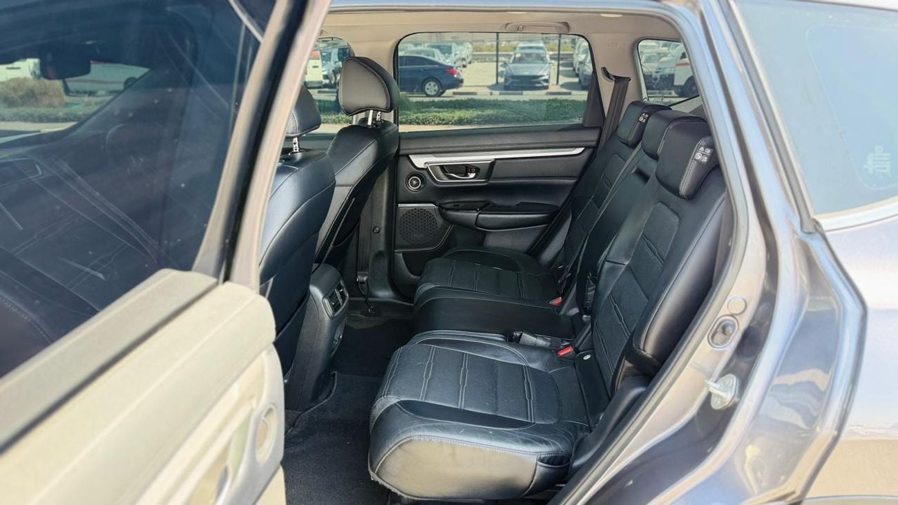 Honda CRV 2019 | 1.5L PETROL ENGINE | AUTOMATIC TRASMISSION | RHD | 7 SEATERS | 2WD | ELECTRIC HEATED SEATS