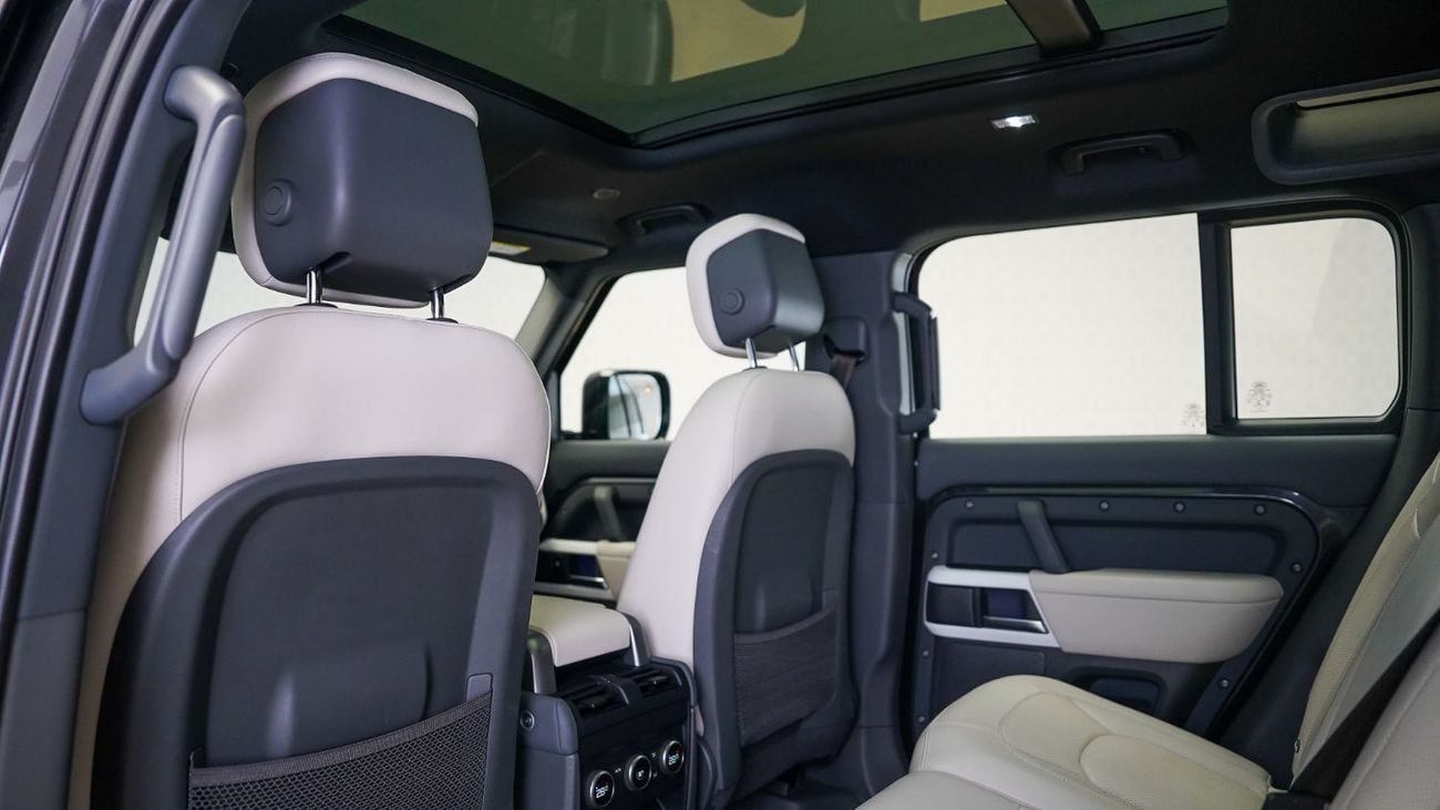 Land Rover Defender 110 HSE X-Dynamic | AED 5,242 PM | Warranty April 2028 | GCC
