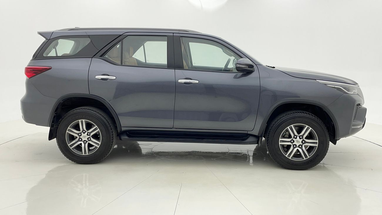 تويوتا فورتونر EXR 2.7 | بدون دفعة مقدمة | اختبار القيادة في المنزل