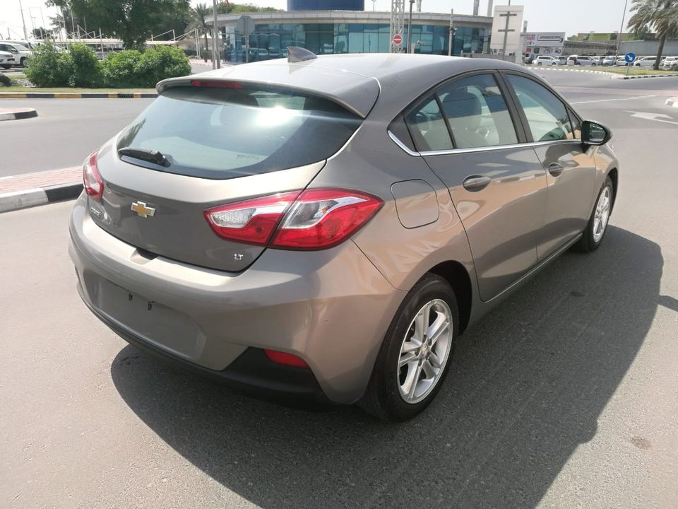 Chevrolet Cruze Lt 1 4 For Sale Aed 30 000 Grey Silver 2017