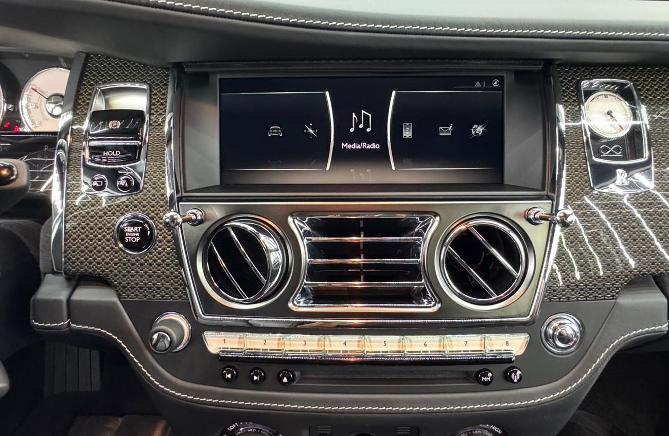 Rolls-Royce Wraith Black Badge 6.6L (632 HP) 2023 Rolls Royce Wraith,  Warranty, Carbon Fiber Package, Very Low Kms, 63