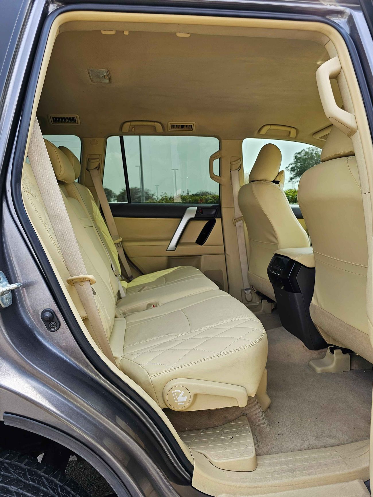 Toyota Prado GXR V6/ ORG SHAPE/ BODY KIT/ ELECTRIC-LEATHER SEATS/ DVD/ TYRE UP/1138 MONTHLY/LOT#52430