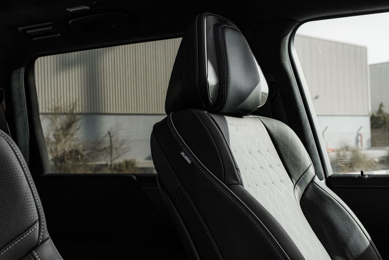 Infiniti QX80 Autograph Captain Chairs 3.5L