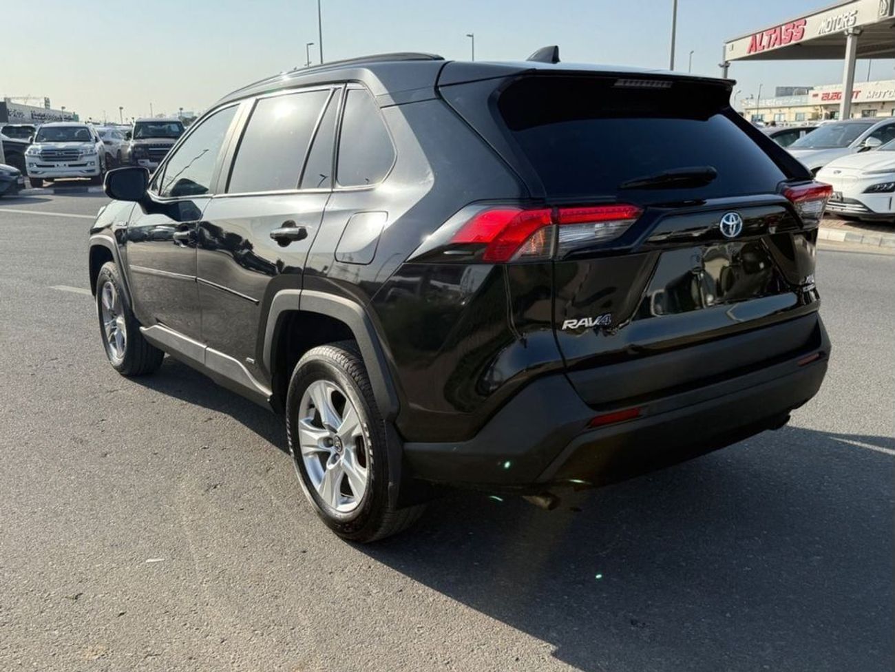 Toyota RAV4 XLE 2.5L